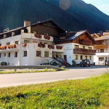 Hotel Kristall B&B Ишгъл Екстериор снимка