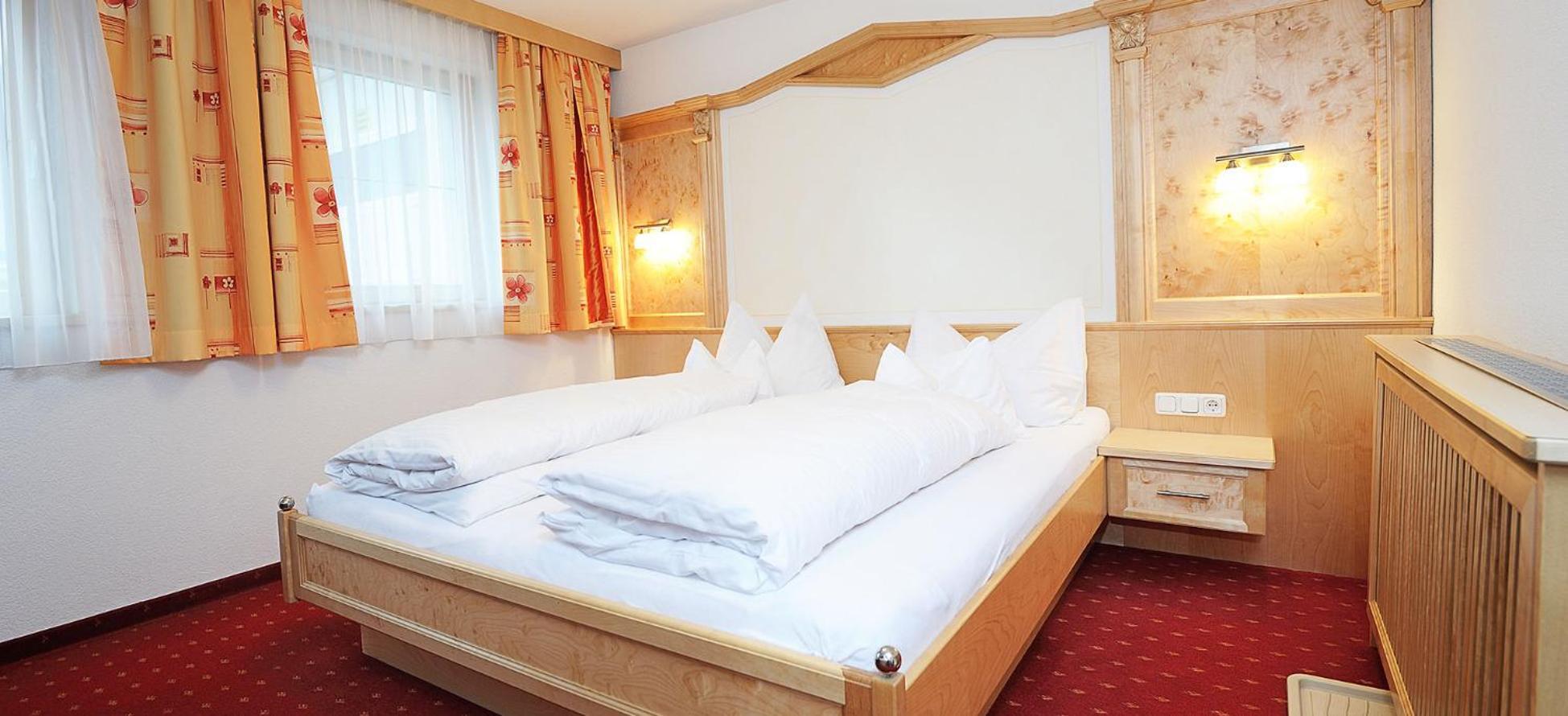 Hotel Kristall B&B Ишгъл Екстериор снимка